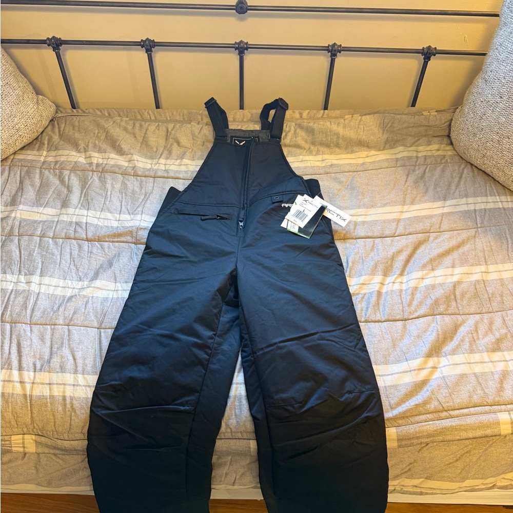 Arctix Black Insulated Snow Bibs for Women NWT